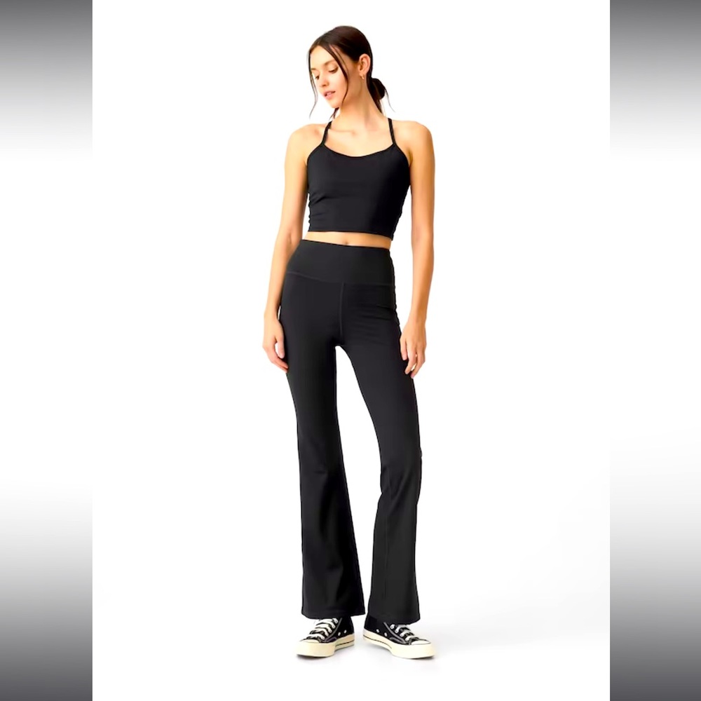 Gap Body flared yoga pants size medium item 07-29